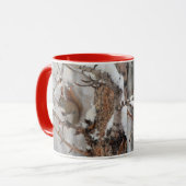 冬のリス、雪&レッドベリークリスマスデザイン マグカップ (正面左)