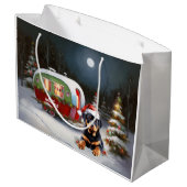 冬のロットワイラーキャラバンクリスマスアドベンチャー ラージペーパーバッグ (裏面アングル)