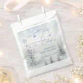 冬のワンダーランドその冷たい外の男の子の赤ちゃんシャワー フェイバーバッグ (クリップ留めされた状態)