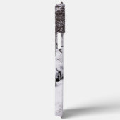 冬のワンダーランドに赤い傘 – 雪を入れる Case-Mate iPhoneケース (裏面 / 右)