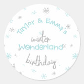 冬のワンダーランドの共同誕生日パーティー、任意の年齢 ラウンドシール (正面)