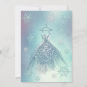 冬のワンダーランドの青いドレスきらびやかなキンセアニラ 招待状 (裏面)