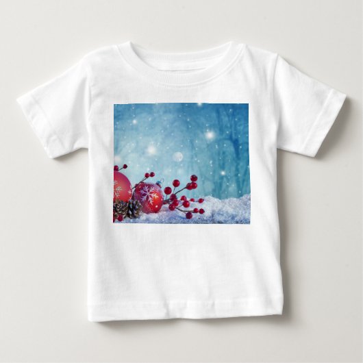 冬のワンダーランドシーン ベビーTシャツ (正面)