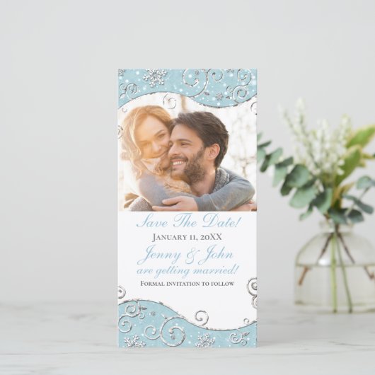 冬のワンダーランド雪の渦巻きフォトカード セーブザデート (スタンド正面)