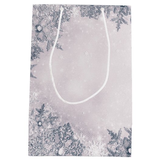 冬のワンダーランド雪の白エレガント色 ミディアムペーパーバッグ (裏面)