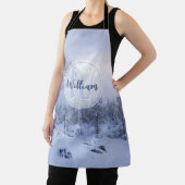 冬のワンダーランド霧氷の森の雪のモノグラム エプロン (インサイチュ)