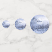 冬のワンダーランド霧氷の森の雪のモノグラム コンフェッティ (裏面)