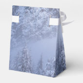 冬のワンダーランド霧氷の森の雪のモノグラム フェイバーボックス (裏面サイド)