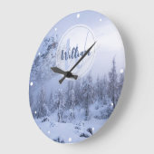 冬のワンダーランド霧氷の森の雪のモノグラム ラージ壁時計 (傾斜)