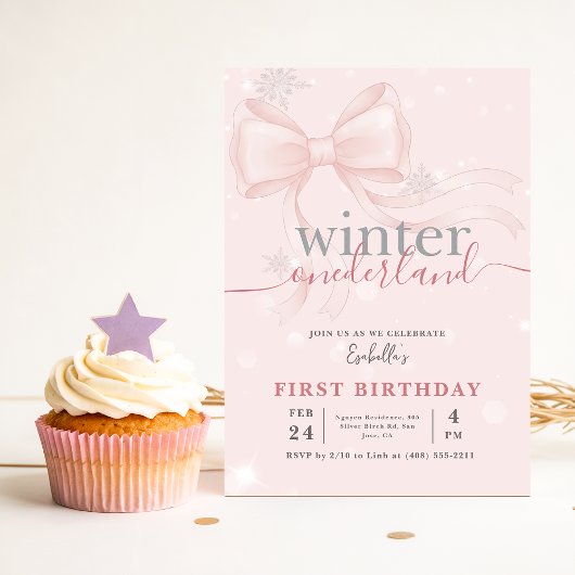 冬のワンダーランド ピンクの雪の結晶リボン 1歳の誕生日 招待状
