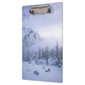 冬のワンダーランド、霧、トウヒの森と山 クリップボード (左)