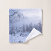 冬のワンダーランド、霧、トウヒの森と山 バスタオルセット (ウォッシュタオル)