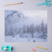 冬のワンダーランド、霧、トウヒの森と山 薄葉紙 (クラフト)