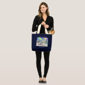 冬の不思議の国のトートで歩くこと ラージトートバッグ (正面(モデル))