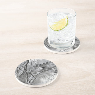 冬の凍結する川上のアーチ橋 コースター