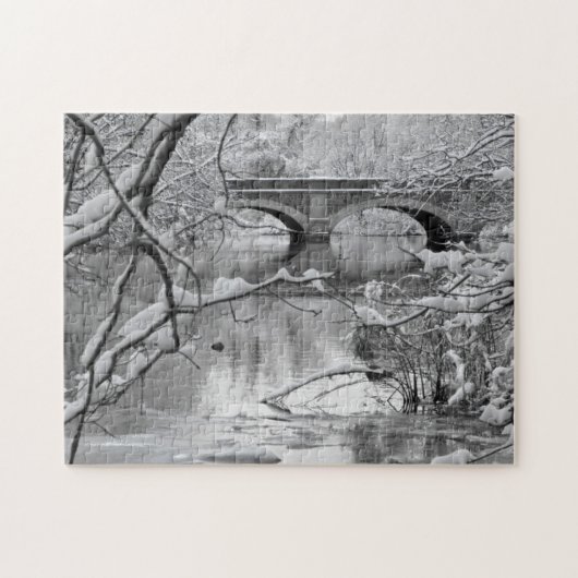 冬の凍結する川上のアーチ橋 ジグソーパズル (横)