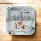 冬の動物の雪の外の赤ちゃんシャワー ペーパープレート