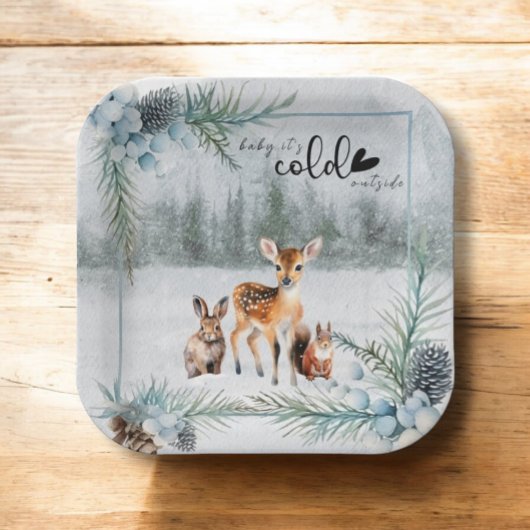 冬の動物の雪の外の赤ちゃんシャワー ペーパープレート