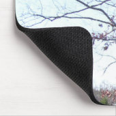 冬の古い風化させたカシおよび古いフィルム映写機 マウスパッド (コーナー)