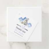 冬の外で寒いシロクマの赤ちゃんシャワー フェイバータグ (インサイチュ)