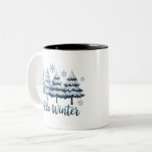 冬の季節の雰囲気 樹木 雪の結晶 クリスマス ツートーンマグカップ (正面左)