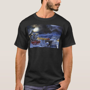 冬の山の町を通る列車 Tシャツ