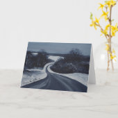 冬の挨拶状の曲がりくねった道 カード (黄色い花)