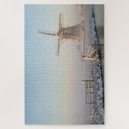 冬の日の出の間の風車そして塀 ジグソーパズル