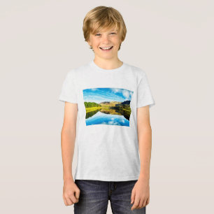 冬の日差しの中のドベストン貯水池 トライブレンドTシャツ