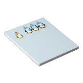 冬の服を着たペンギン ノートパッド (アングル)