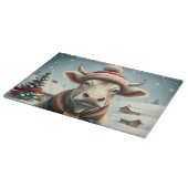 冬の服装と名門私立校風の帽子の冬の農場の牛 カッティングボード (角)