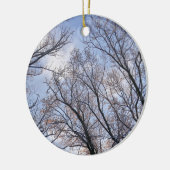 冬の朝の木を見上げる セラミックオーナメント (左)