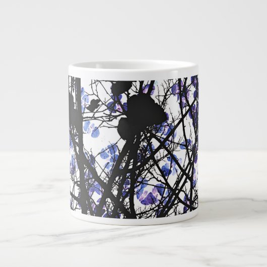 冬の木のコンセプトデジタルアートに青い花 ジャンボコーヒーマグカップ (正面)