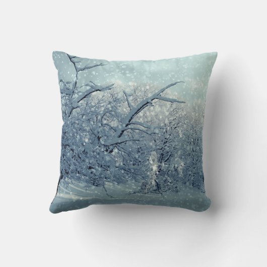 冬の木の風景 クッション (裏面)