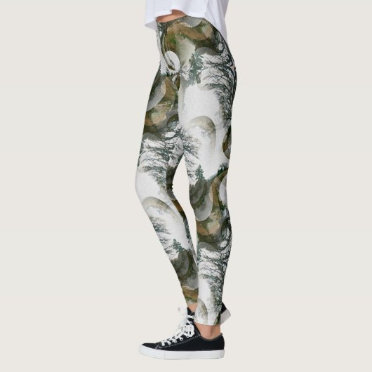 冬の木…..... レギンス (左)