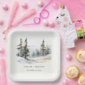 冬の松の木の雪の風景の水結婚色の ペーパープレート (パーティー)