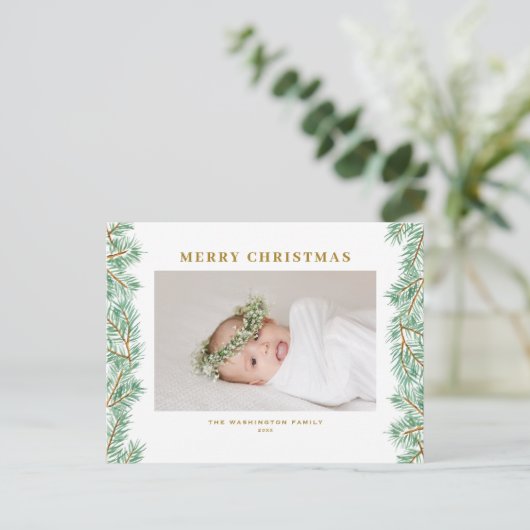 冬の松の針ガーランド写真メリークリスマス シーズンポストカード (スタンド正面)