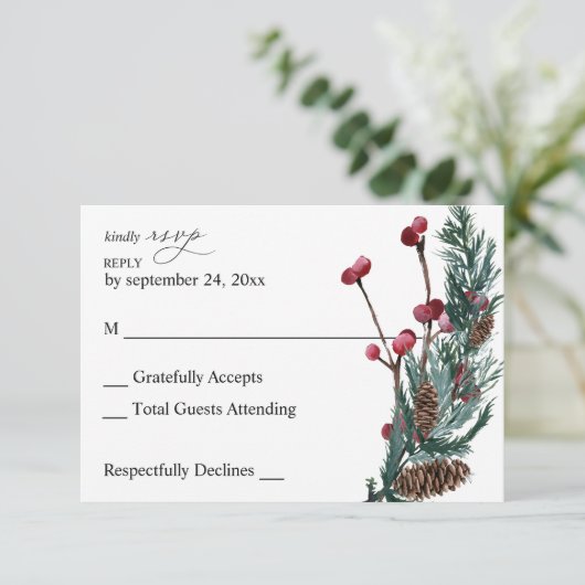 冬の果実と松の緑の食事なしRSVPカード 出欠カード (スタンド正面)