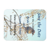 冬の枝に止まるスズメのSave the Date マグネット (横)