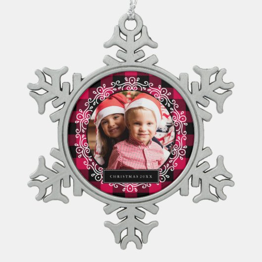 冬の格子模様のクリスマスフォト スノーフレークピューターオーナメント (正面)