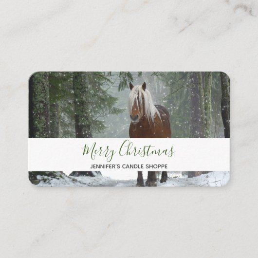 冬の森のクリスマスに風光明媚な茶色の馬 名刺 (正面)