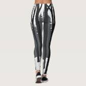 冬の森のシルエット（白黒） レギンス (裏面)