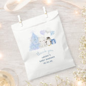 冬の森のベビーベビーシャワー外は寒い フェイバーバッグ (クリップ留めされた状態)