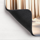 冬の森の中で大きな金 マウスパッド (コーナー)