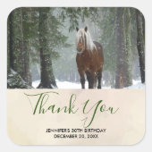 冬の森の中で茶色の馬ありがとう スクエアシール (正面)
