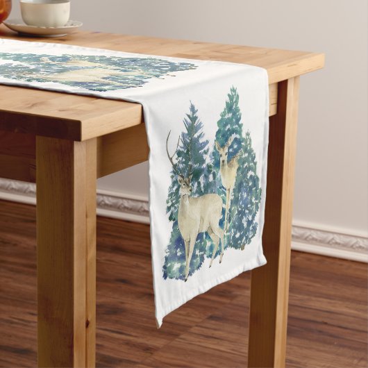 冬の森の中のシカ ショートテーブルランナー (インサイチュ)