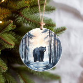 冬の森の動物の上に黒いクマ セラミックオーナメント