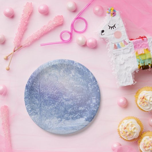 冬の森の松の木の雪片エレガントパーティー ペーパープレート (パーティー)