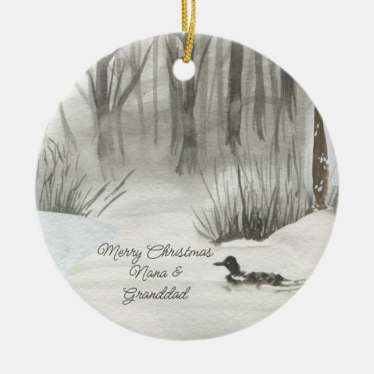 冬の森の湖の水の色の写真パーソナライズされた セラミックオーナメント (正面)