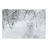 冬の森の雪キツネ 枕カバー (裏面)